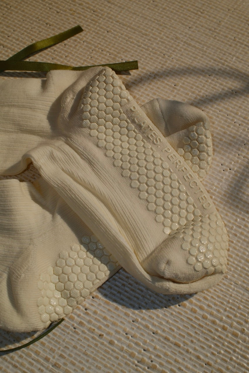 GTHR Juliet Grip Sock